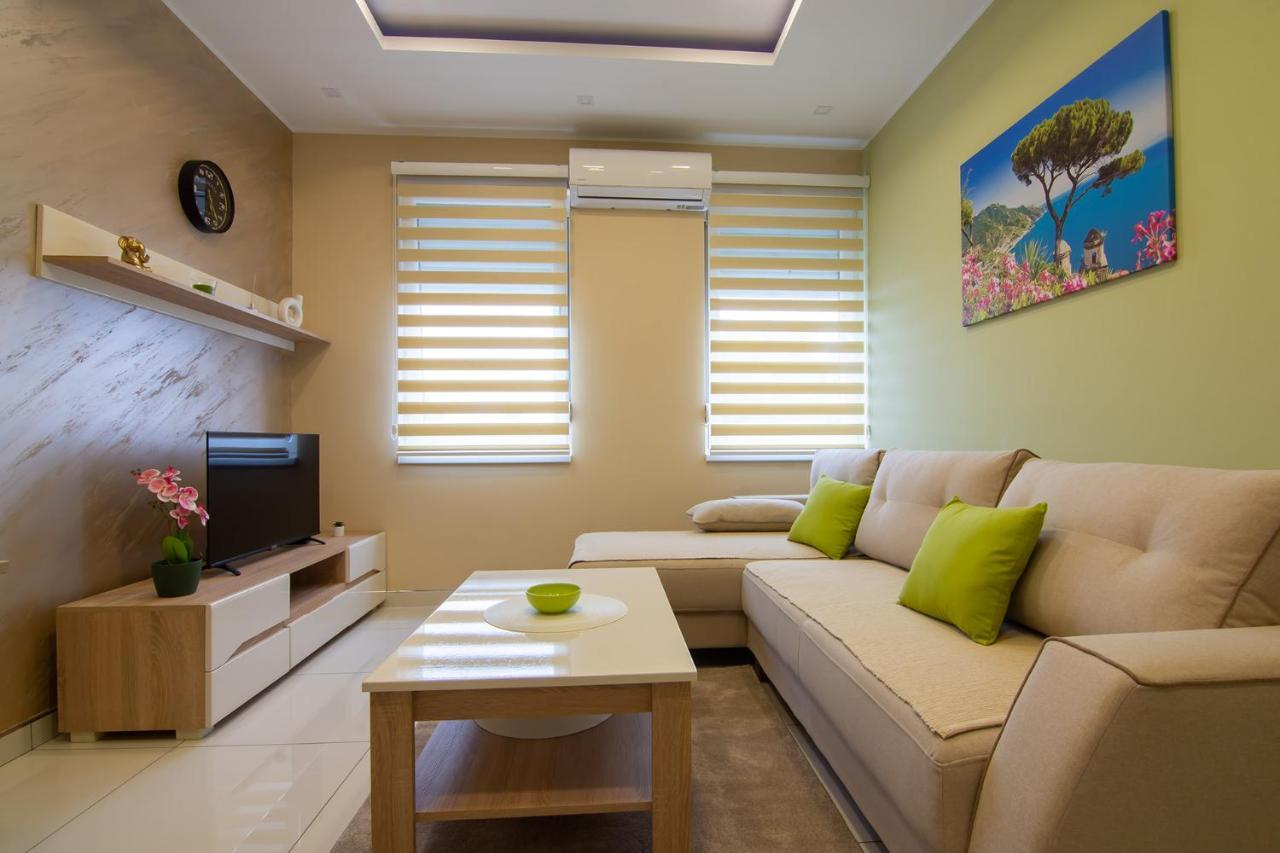 Jana apartmani Belgrado Exterior foto