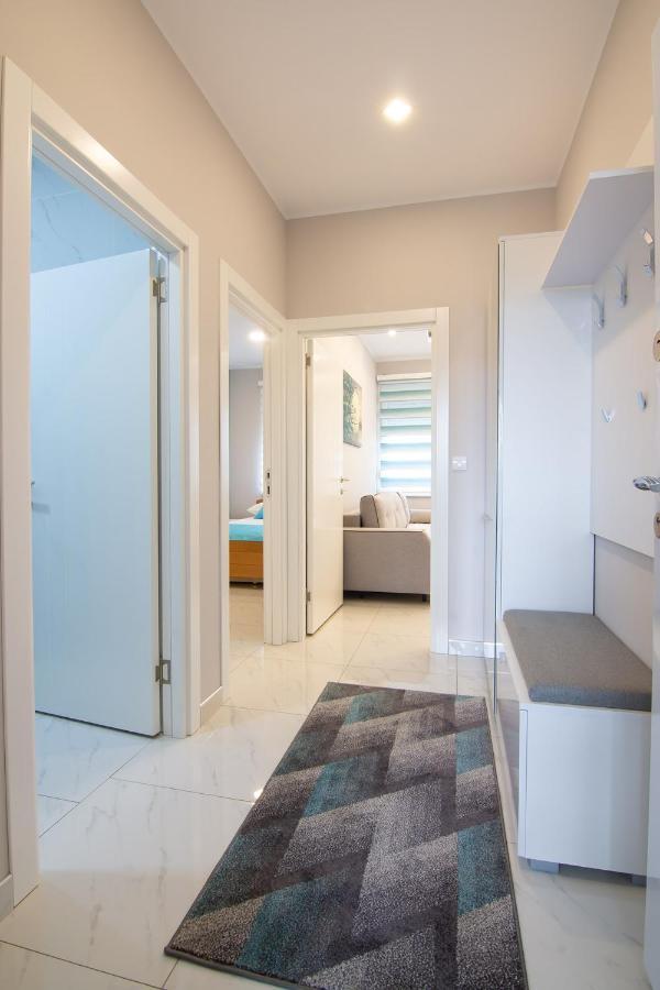 Jana apartmani Belgrado Exterior foto