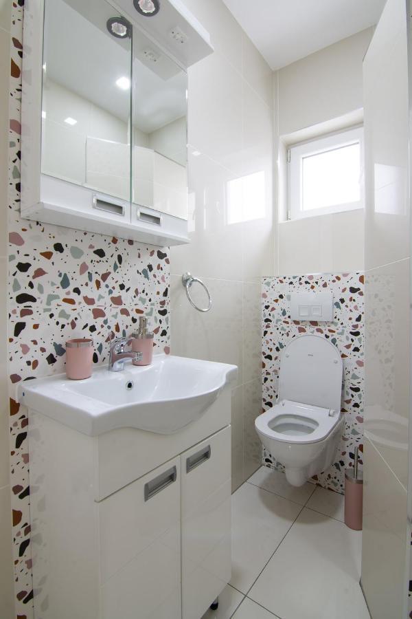 Jana apartmani Belgrado Exterior foto